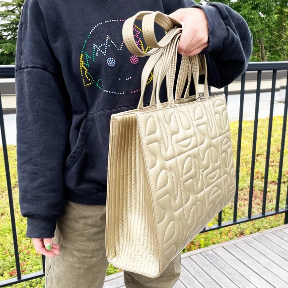 NWT Gold Telfar x Moose Knuckles Medium Bag - Picture 10 of 13